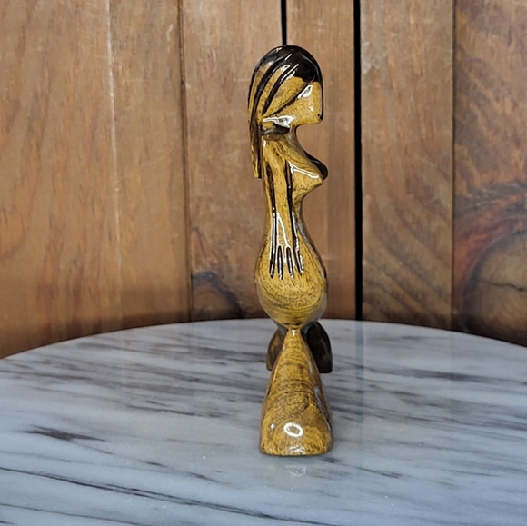 Elegant Wooden Mermaid Sculpture - Picture 9 of 11